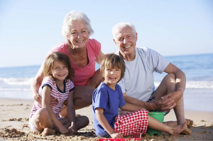 Avós, netos, que são de enfermagem, viver mais tempo
