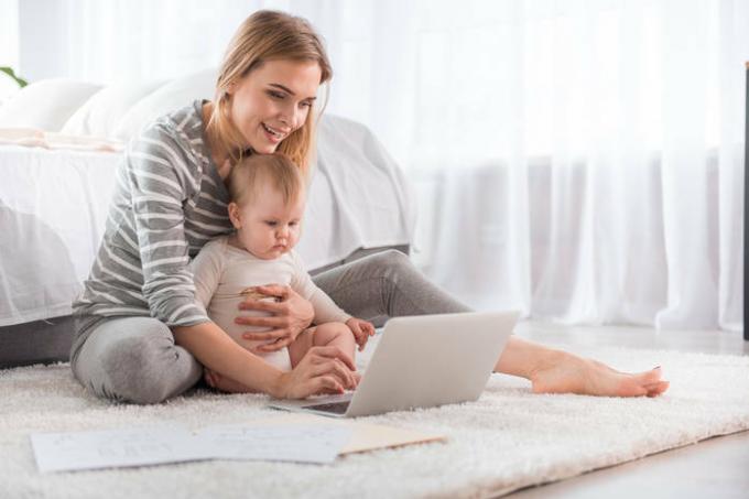 15 pesquisas mais comuns de mães jovens no Google