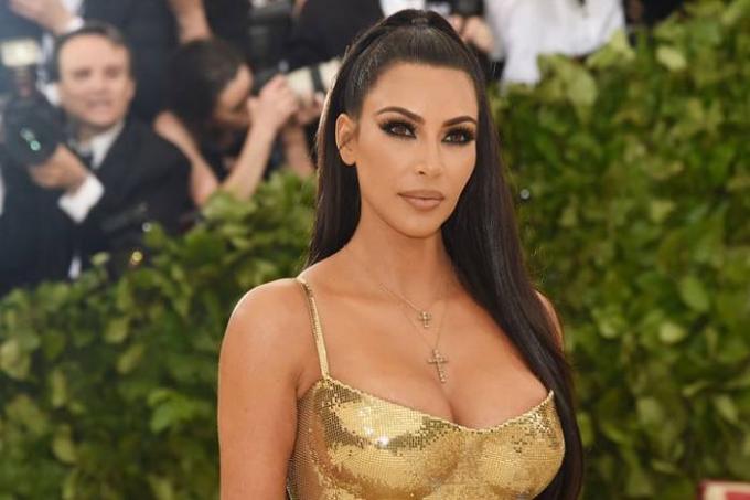 Kim Kardashian detalhes de nascimento 4 crianças compartilhada