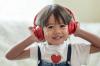 Dr. Komarovsky disse como escolher fones de ouvido seguros para uma criança