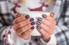 Esteja na moda: opções elegantes de manicure em fevereiro