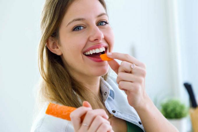Os cientistas nomearam as categorias de pessoas que não conseguem comer cenouras constantemente